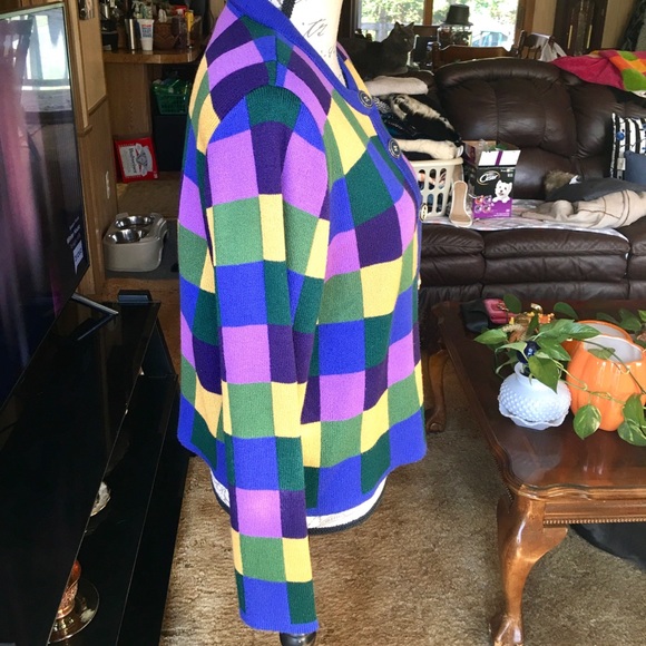 Women’s vintage Ani Knits checkered button up sweater - Picture 13 of 16